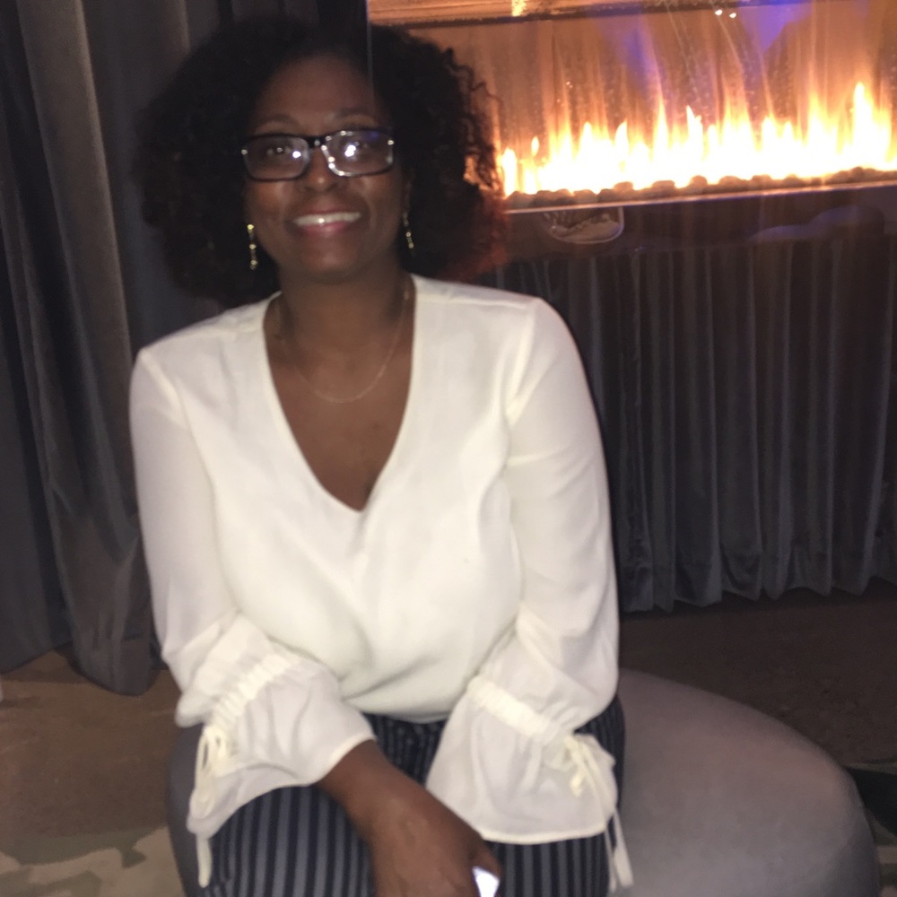 Meet your Posher, Sandy